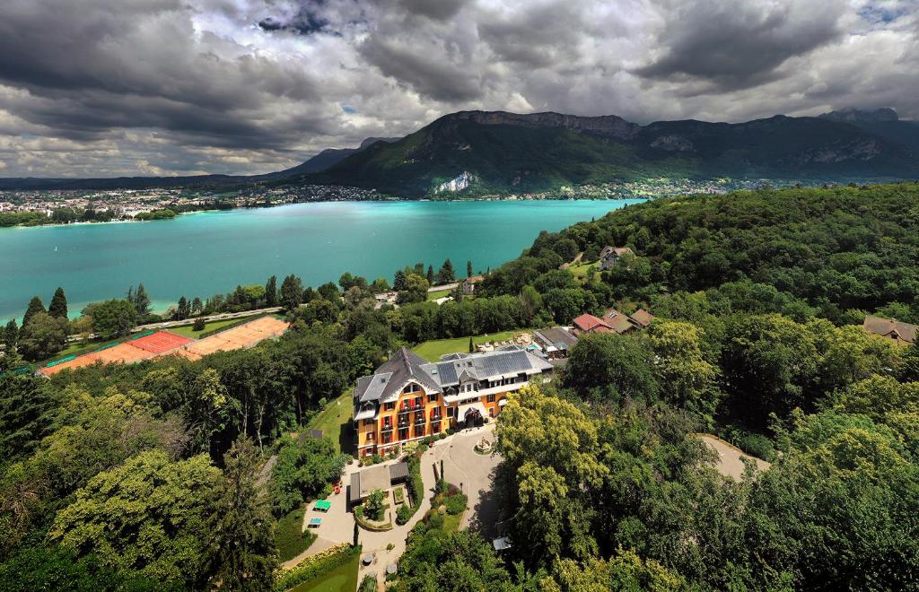 Hôtels avec SPA Annecy